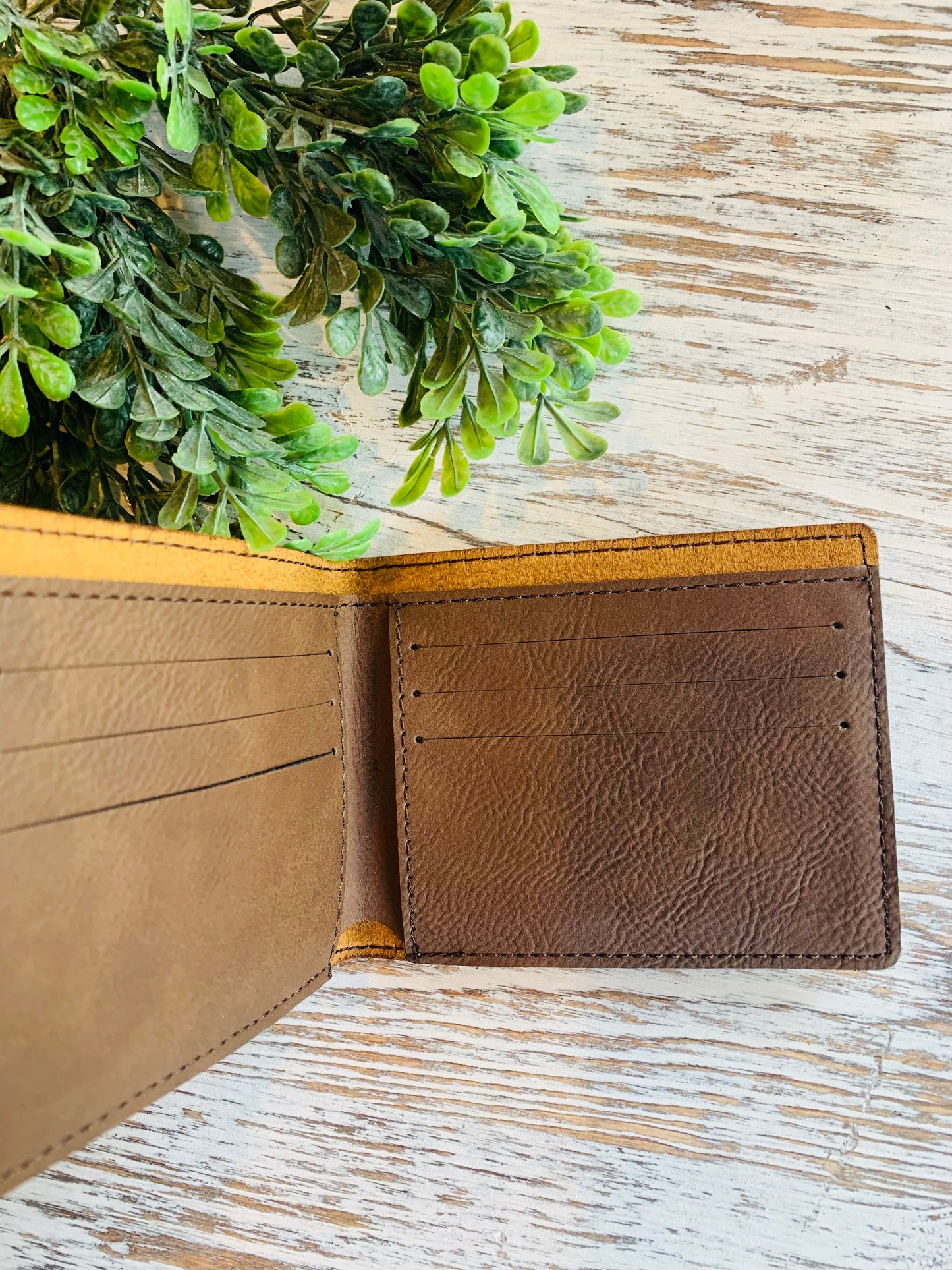 Bi-Fold Wallet with Custom Engrave