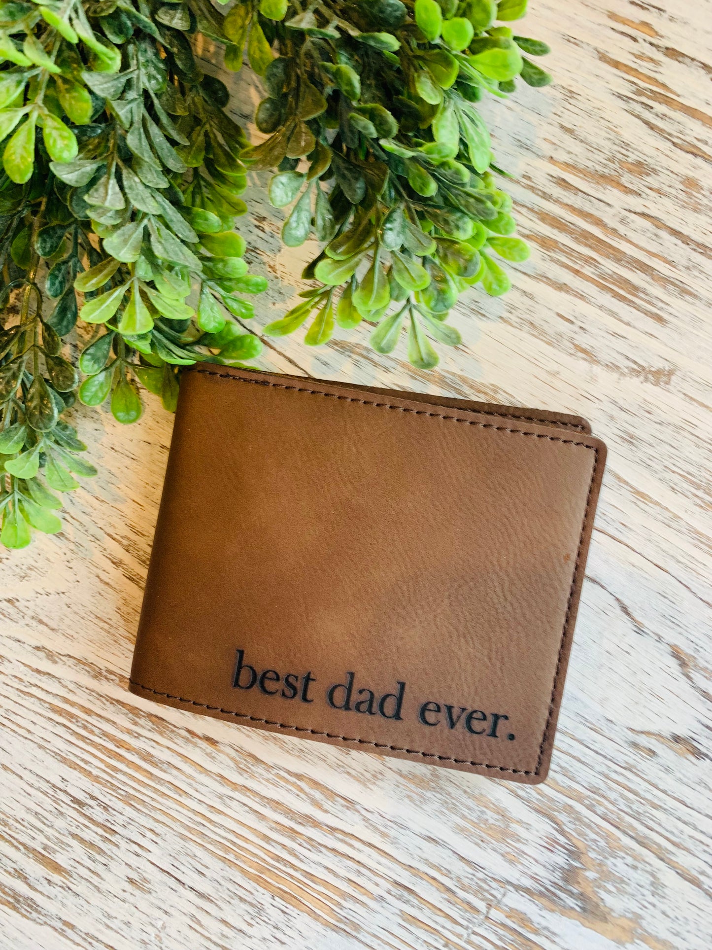 Bi-Fold Wallet with Custom Engrave